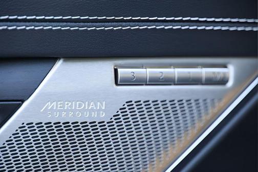 2024 Jaguar XF R-Dynamic SE P250 AWD Automatic