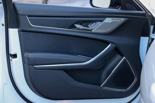 2024 Jaguar XF R-Dynamic SE P250 AWD Automatic