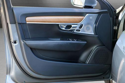 Osmium Grey Metallic 2018 Volvo S90 T6 Inscription