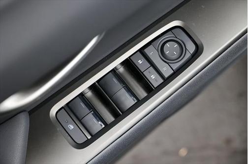 2025 Lexus UX 300h Premium