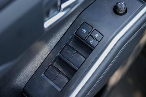 2025 Toyota Highlander Hybrid XLE