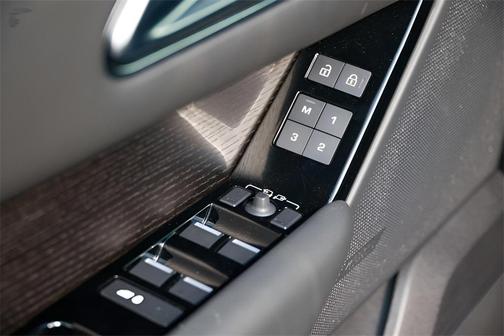 2025 Land Rover Range Rover 3.0L V6 Supercharged HSE
