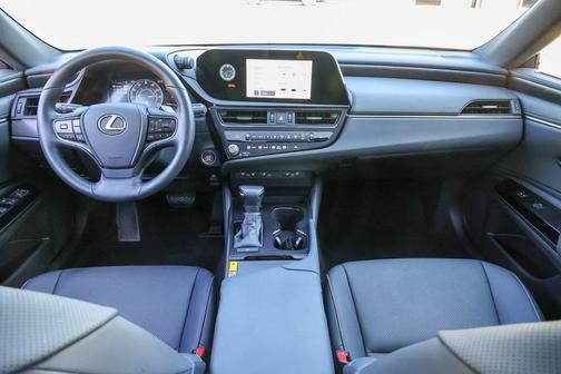 2023 Lexus ES 350 Base