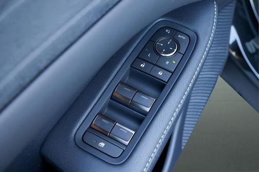 Caviar 2026 Lexus RX 350 F SPORT Handling