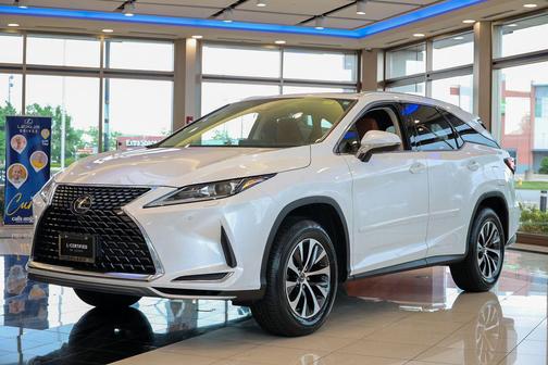 Eminent White Pearl 2022 Lexus RX 350L Base