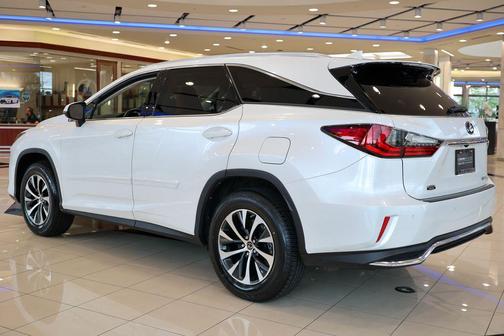 Eminent White Pearl 2022 Lexus RX 350L Base