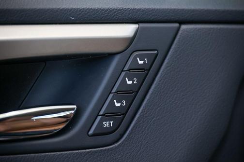 Eminent White Pearl 2022 Lexus RX 350L Base