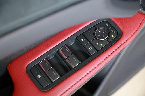 2023 Lexus RX 350 F SPORT Handling