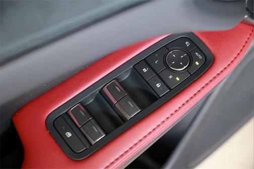 2023 Lexus RX 350 F SPORT Handling