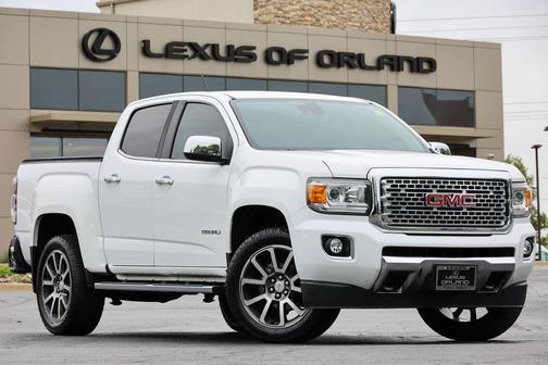 Summit White 2017 GMC Canyon Denali