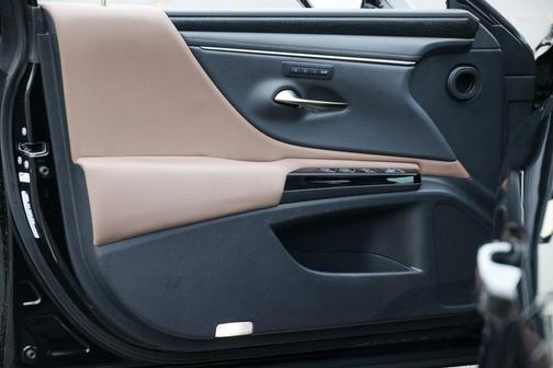 2024 Lexus ES 350 Base