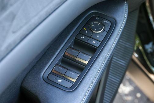 Caviar 2026 Lexus RX 350 F SPORT Handling