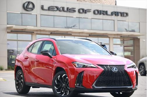2025 Lexus UX 300h F SPORT Design