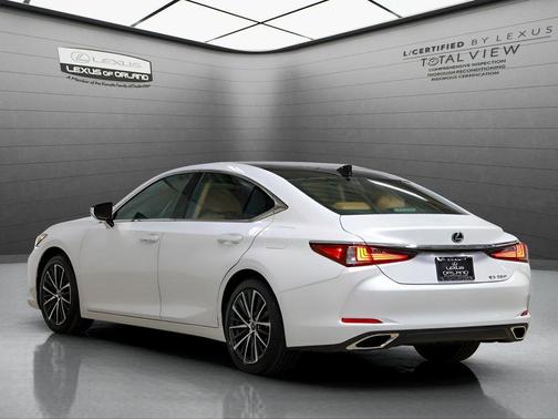 2024 Lexus ES 350 Premium