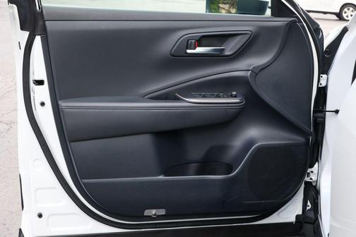 Oxygen White 2023 Toyota Crown Limited