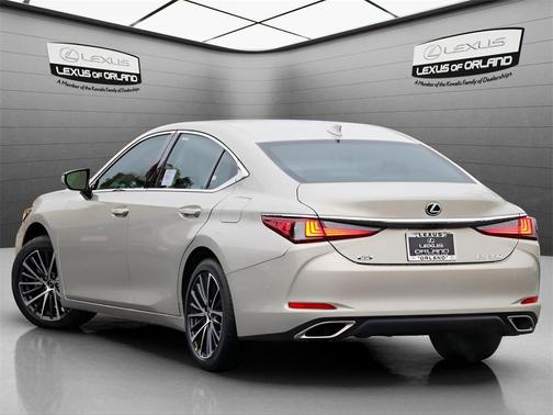 2025 Lexus ES 350 Base