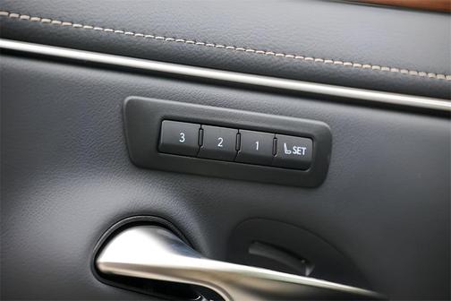 2025 Lexus ES 350 Base