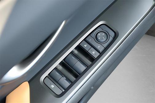 2025 Lexus UX 300h Premium