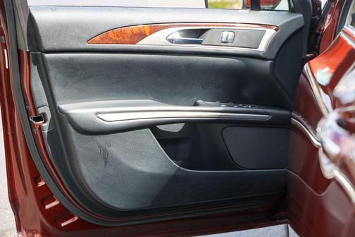 Bronze 2015 Lincoln MKZ Hybrid Base