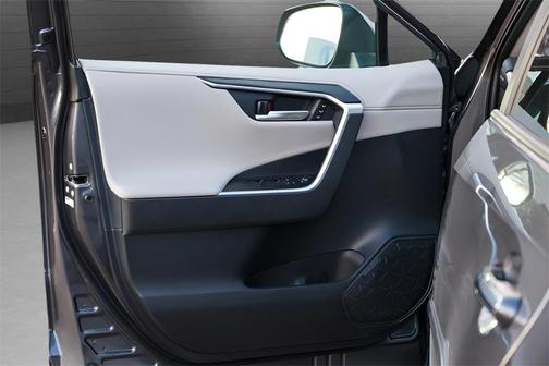 2025 Toyota RAV4 Hybrid Limited