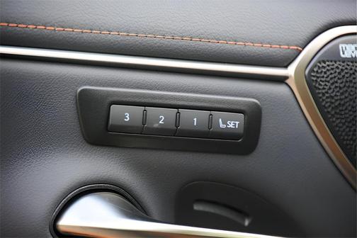 2025 Lexus ES 350 Ultra Luxury