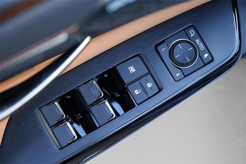 2025 Lexus ES 350 Ultra Luxury