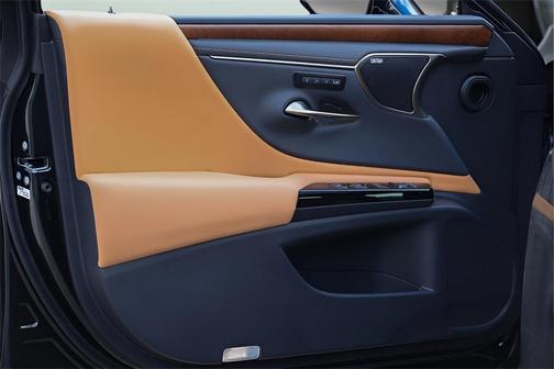 2025 Lexus ES 350 Ultra Luxury