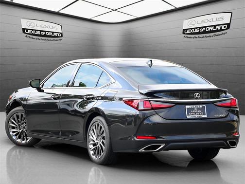 2025 Lexus ES 350 Ultra Luxury