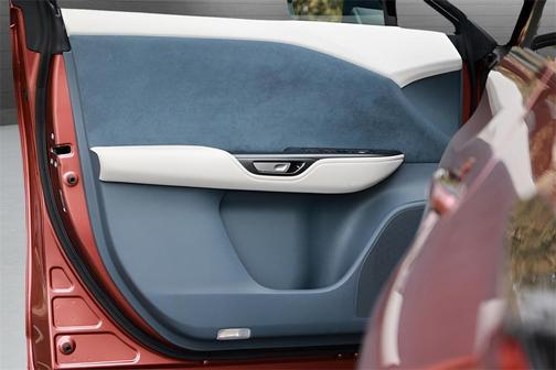 2024 Lexus RZ 450e Luxury