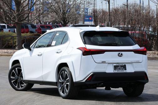 083 2026 Lexus UX 300h Premium