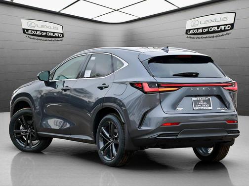 2026 Lexus NX 450h+ Luxury