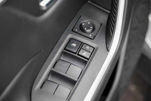 Silver Sky Metallic 2021 Toyota RAV4 Hybrid XLE