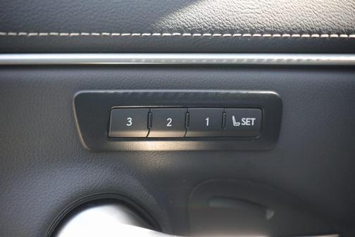 2024 Lexus ES 300h Luxury