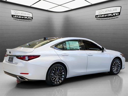 2025 Lexus ES 350 Ultra Luxury