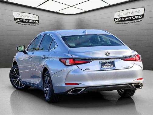 2025 Lexus ES 350 Base