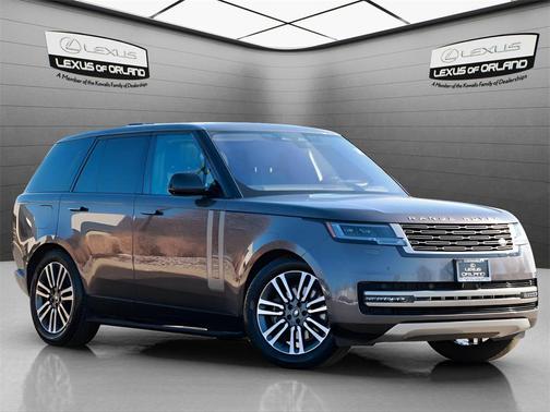 2023 Land Rover Range Rover P530 SE