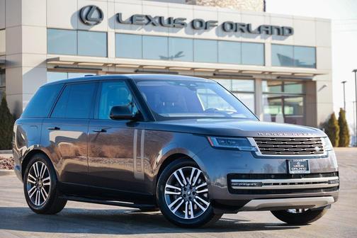 2023 Land Rover Range Rover P530 SE