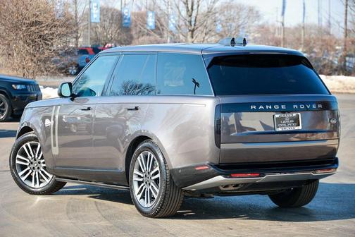 2023 Land Rover Range Rover P530 SE