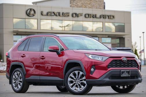 2019 Toyota RAV4 XLE Premium