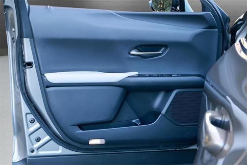 2020 Lexus UX 250h Base