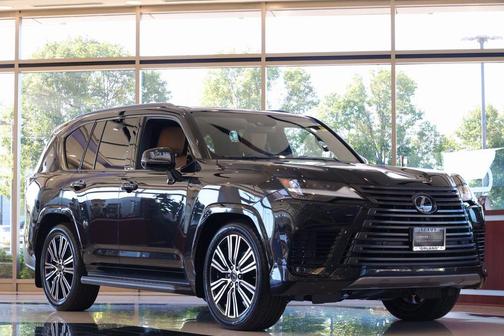 2023 Lexus LX 600 Luxury