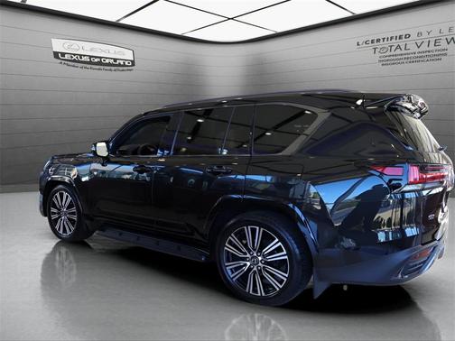 2023 Lexus LX 600 Luxury