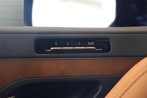 2023 Lexus LX 600 Luxury