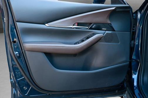 Deep Crystal Blue Mica 2021 Mazda CX-30 Premium Package