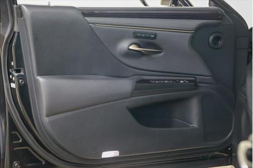 2021 Lexus ES 350 Base