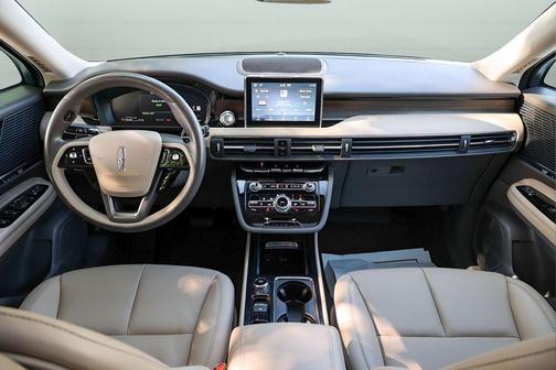 Pristine White Metallic Tri-Coat 2022 Lincoln Corsair Grand Touring