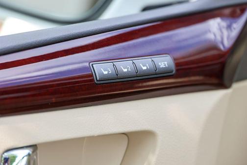 Starfire Pearl 2014 Lexus LX 570 Base