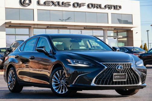 2025 Lexus ES 300h Ultra Luxury