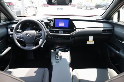 2025 Lexus UX 300h F SPORT Design
