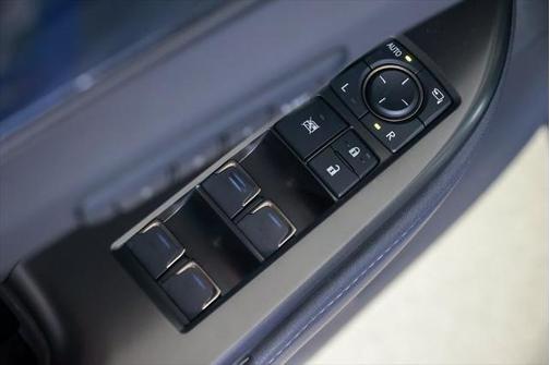 2025 Lexus NX 350h Premium